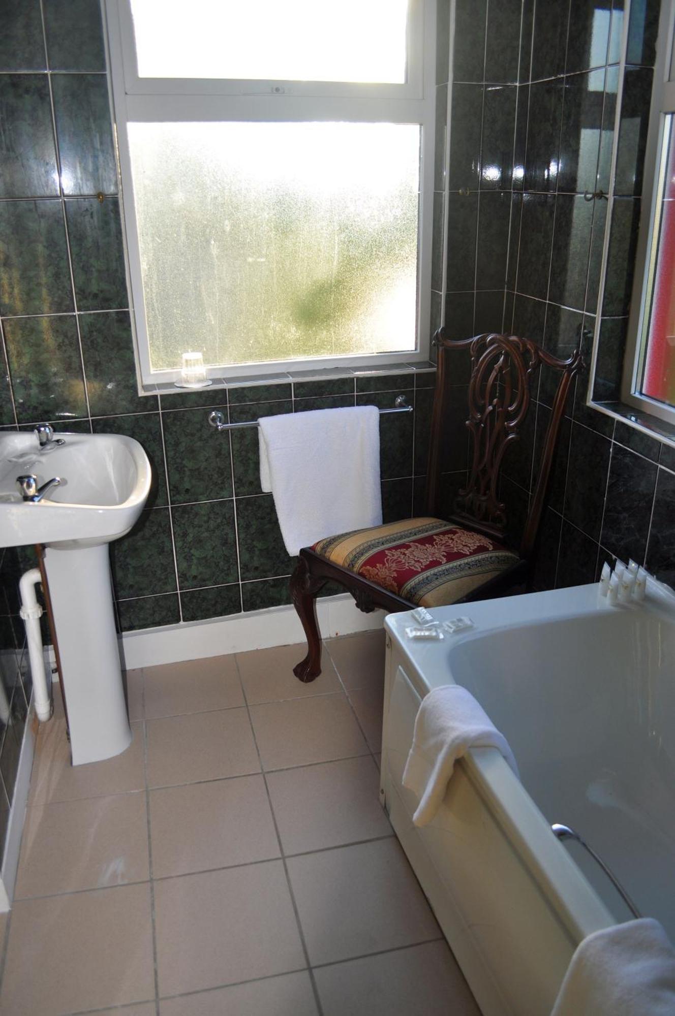 Ravine Hotel Lisdoonvarna Dış mekan fotoğraf